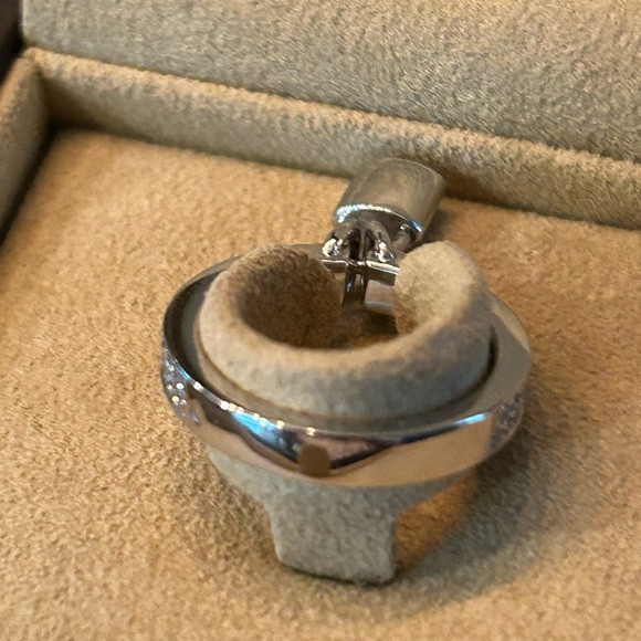 Louis Vuitton Berg Lockit Ring K18Wg Diamond #52 Size 6 - Picture 5 of 11